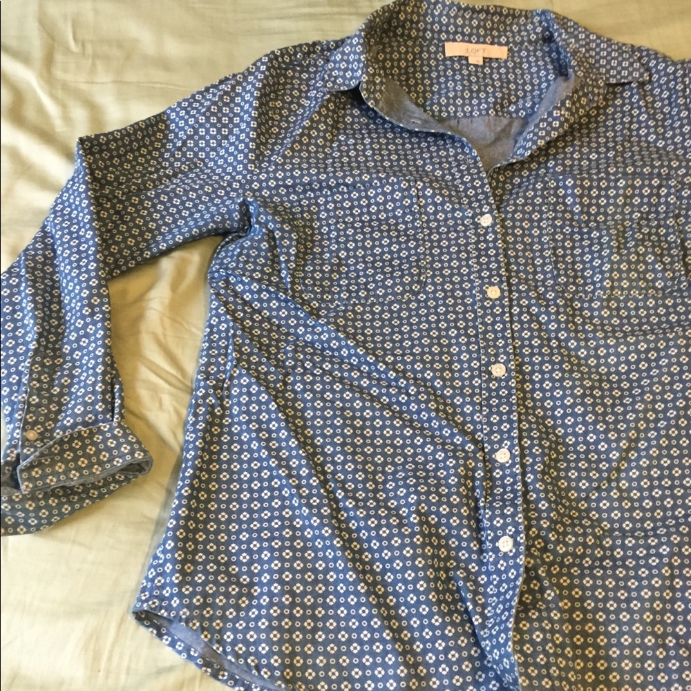 Loft long sleeve patterned top